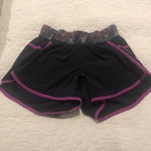 Lululemon Tracker shorts